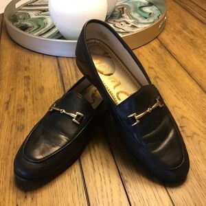 100% Leather Black Loafer